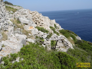 foto immobile Trulli (pajara) a picco sul mare Adriatico n. 16