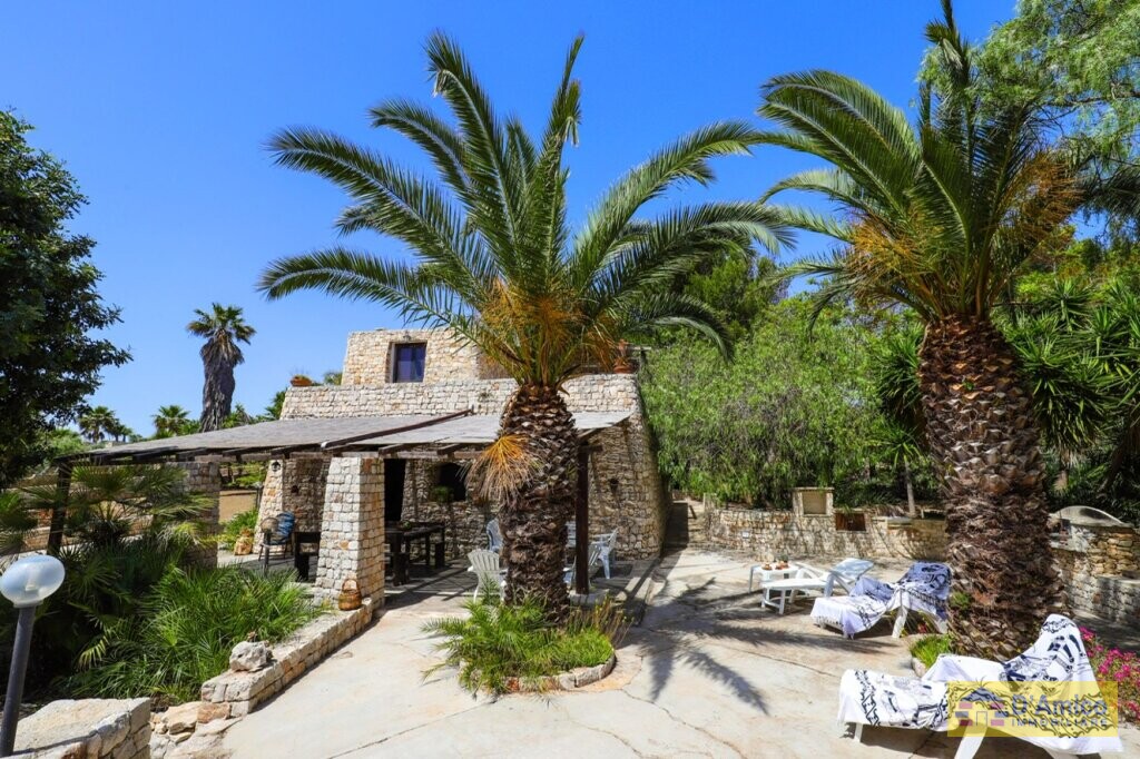 Vendere Casa, Pescoluse