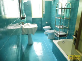 foto immobile Villa nel centro di Santa Maria di Leuca a 80mt dal mare  n. 37