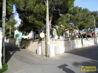 foto immobile Villa nel centro di Santa Maria di Leuca a 80mt dal mare  n. 4