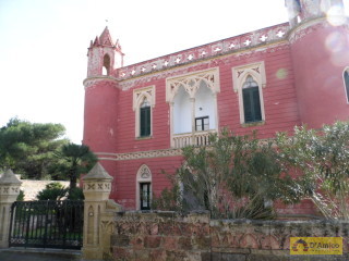 foto immobile Villa nel centro di Santa Maria di Leuca a 80mt dal mare  n. 9