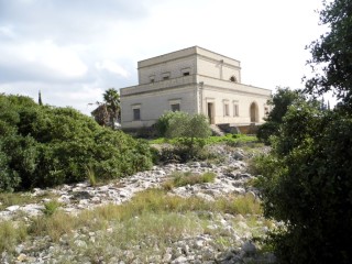 Prestigiosa Villa su collina panoramica vista mare, a Ruffano 