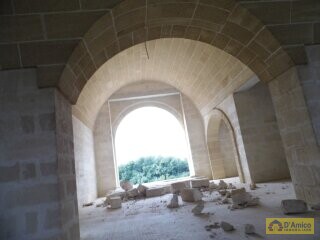 foto immobile Villa in stile Neoclassico, da completare, con Piscina ed area Spa n. 8