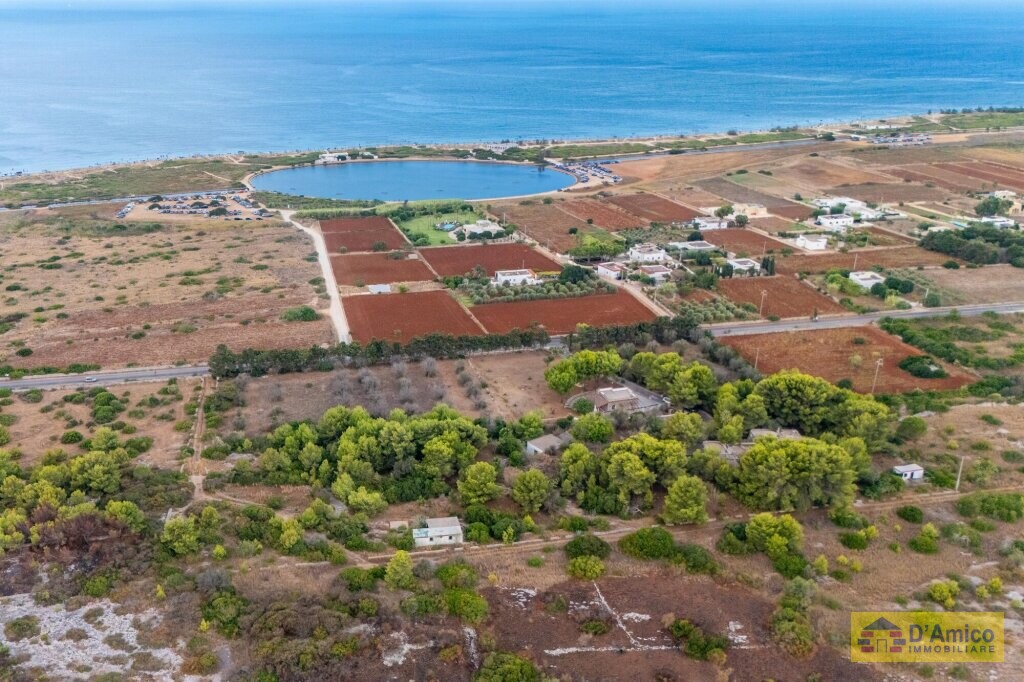 foto immobile 2 Ville in pietra a 500 metri dal mare di Pescoluse, in Salento n. 9