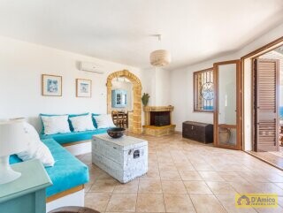 foto immobile Villa con Vista Mare e Veranda Panoramica a San Gregorio, Leuca  n. 20