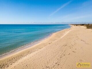 foto immobile In vendita a Pescoluse Villa vista mare, con Autorizzazione per piscina n. 39