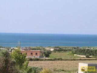 foto immobile In vendita a Pescoluse Villa vista mare, con Autorizzazione per piscina n. 20