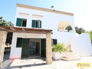 foto immobile In vendita a Pescoluse Villa vista mare, con Autorizzazione per piscina n. 21