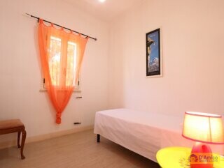 foto immobile In vendita a Pescoluse Villa vista mare, con Autorizzazione per piscina n. 32