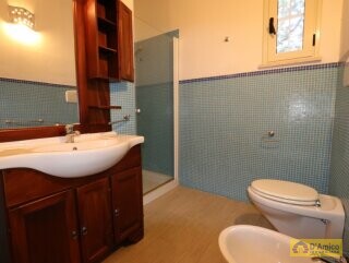 foto immobile In vendita a Pescoluse Villa vista mare, con Autorizzazione per piscina n. 33