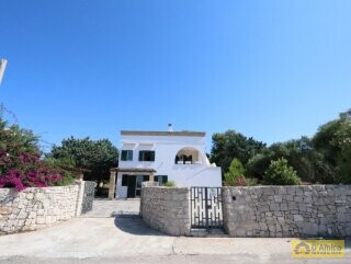 foto immobile In vendita a Pescoluse Villa vista mare, con Autorizzazione per piscina n. 6