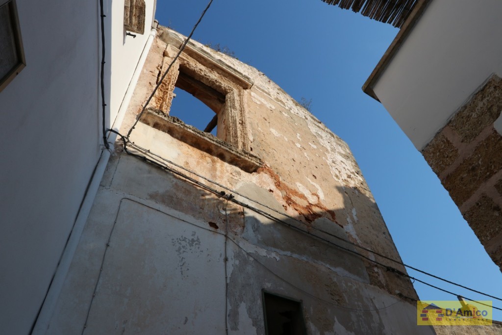 foto immobile Fabbricato del 1600 in centro storico a Morciano di Leuca  n. 9