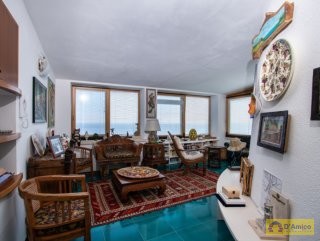 foto immobile Villa di lusso a picco sul mare di Santa Maria di Leuca  n. 9