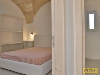 foto immobile Villa vista mare con Piscina e Vigneto a Pescoluse n. 26