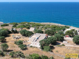foto immobile Villa Vista Mare da ristrutturare, con Piscina n. 15