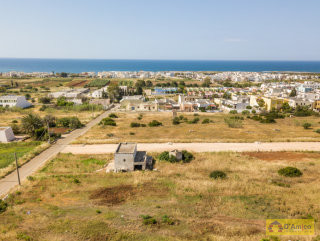 foto immobile Lotti di terreno edificabili con Ville vista mare a Pescoluse  n. 5