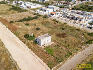 foto immobile Lotti di terreno edificabili a 800 metri dalla spiaggia di Pescoluse  n. 8