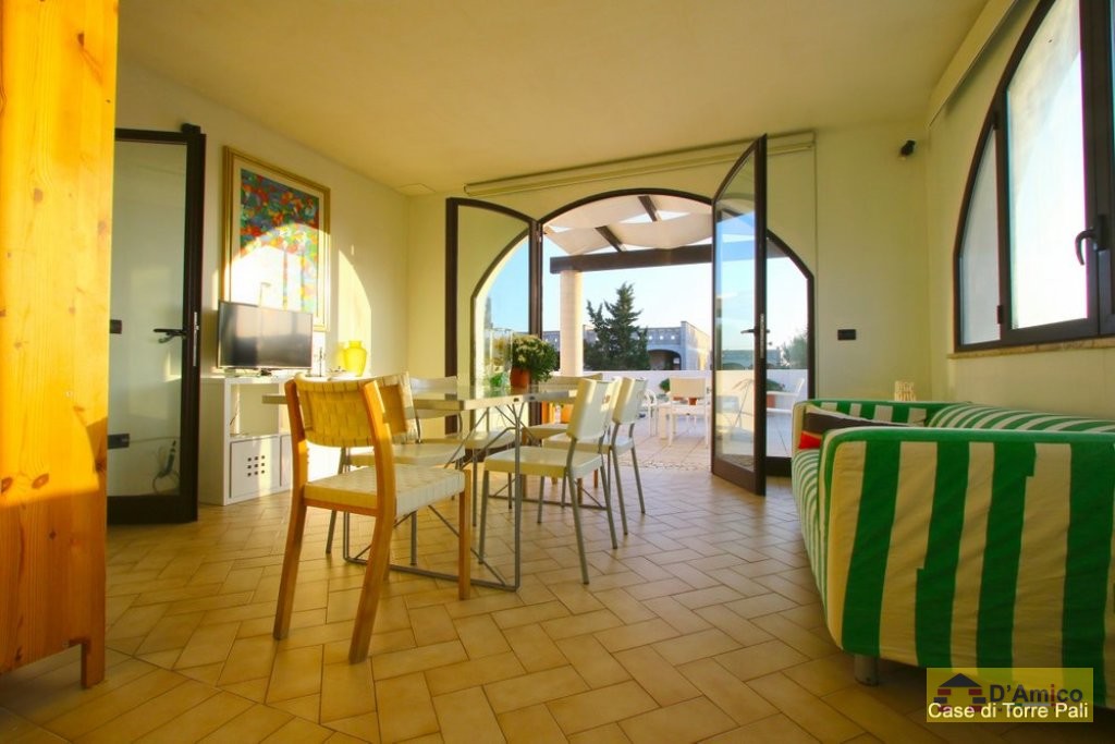 foto immobile Appartamento piano primo vista mare, a 100 metri dalla spiaggia n. 9