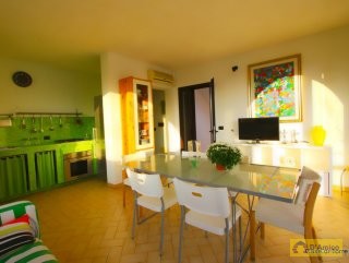 foto immobile Appartamento piano primo vista mare, a 100 metri dalla spiaggia n. 3