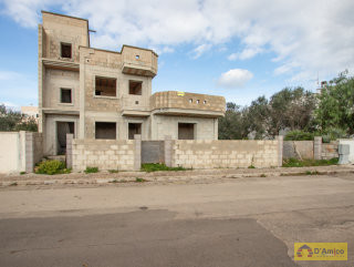 foto immobile Rustico Villa indipendente in vendita a Giuliano, da completare n. 10