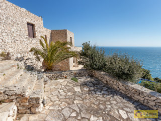 foto immobile Villa con Piscina affacciata sul mare Adriatico, tra Santa Maria di Leuca e il Ciolo n. 14