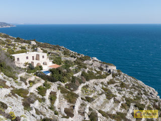 foto immobile Villa con Piscina affacciata sul mare Adriatico, tra Santa Maria di Leuca e il Ciolo n. 9