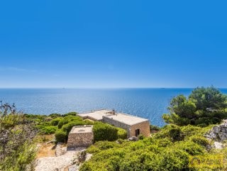 foto immobile Villa con Piscina affacciata sul mare Adriatico, tra Santa Maria di Leuca e il Ciolo n. 2