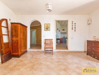 foto immobile Tipica Villa Vista Mare con Dependance e Progetto approvato per una Piscina. n. 12
