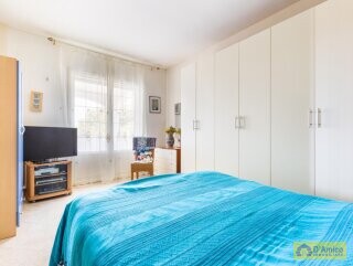 foto immobile Elegante e Raffinata Villa Vista Mare con Giardino n. 36