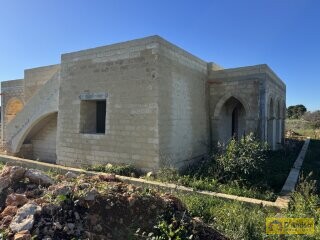 foto immobile Villa Tipica, in costruzione, con Piscina, immersa nella campagna del Salento n. 15