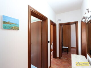 foto immobile Villa vicino al mare, da completare con Piscina, chiavi in mano n. 19