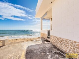 foto immobile Appartamento Indipendente a Piano Terra, Fronte Spiaggia n. 25