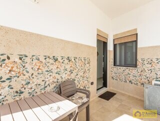 foto immobile Appartamento Indipendente a Piano Terra, Fronte Spiaggia n. 7