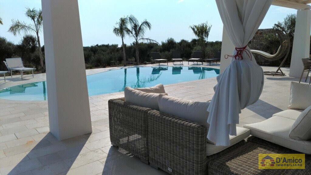 foto immobile Tipica Villa Salentina con Piscina Vista Mare a Santa Maria di Leuca n. 9