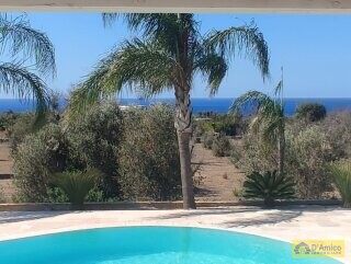foto immobile Tipica Villa Salentina con Piscina Vista Mare a Santa Maria di Leuca n. 4