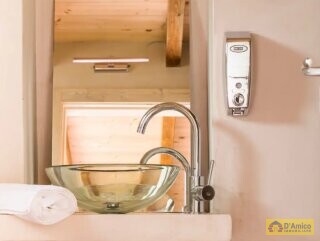 foto immobile Elegante Masseria del 1500, con Piscina, Immersa nel Verde n. 23