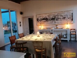 foto immobile Elegante Masseria del 1500, con Piscina, Immersa nel Verde n. 44