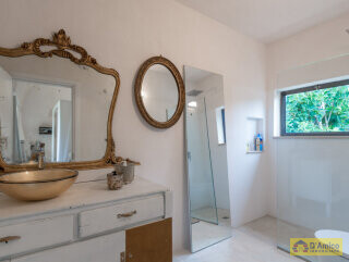 foto immobile Raffinati Trulli con Piscina e Dependance in Valle D'Itria n. 13