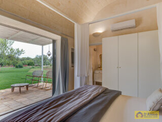 foto immobile Raffinati Trulli con Piscina e Dependance in Valle D'Itria n. 21