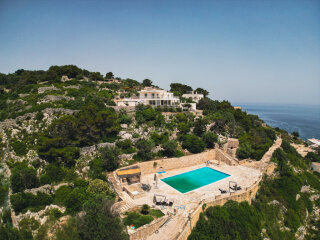 Villa di lusso con piscina mozzafiato sul mare di Santa Maria di Leuca
