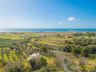 foto immobile Villa a rustico vista mare in vendita a Pescoluse n. 27
