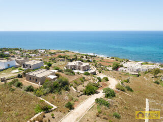 foto immobile Villa in tipica pietra salentina con jacuzzi vista mare a Torre Vado n. 29