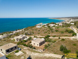 foto immobile Villa in tipica pietra salentina con jacuzzi vista mare a Torre Vado n. 31