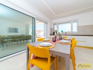 foto immobile Incantevole Villa con piscina a pochi km dal mare di Carovigno n. 16