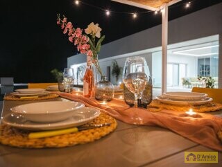 foto immobile Incantevole Villa con piscina a pochi km dal mare di Carovigno n. 33