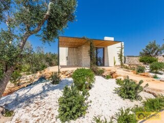 foto immobile Villa e Dependance con 2 Piscine vista mare nel Salento n. 17