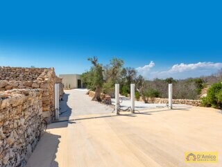 foto immobile Villa e Dependance con 2 Piscine vista mare nel Salento n. 38