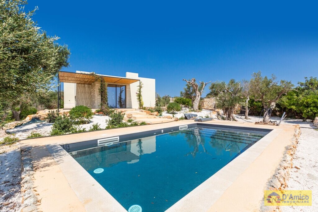 foto immobile Villa e Dependance con 2 Piscine vista mare nel Salento n. 9