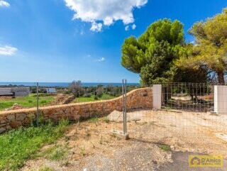 foto immobile Splendida villa con piscina vista mare da realizzare, con Guest House già pronta n. 23