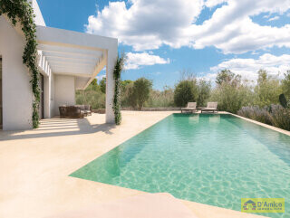 foto immobile Splendida villa con piscina vista mare da realizzare, con Guest House già pronta n. 3